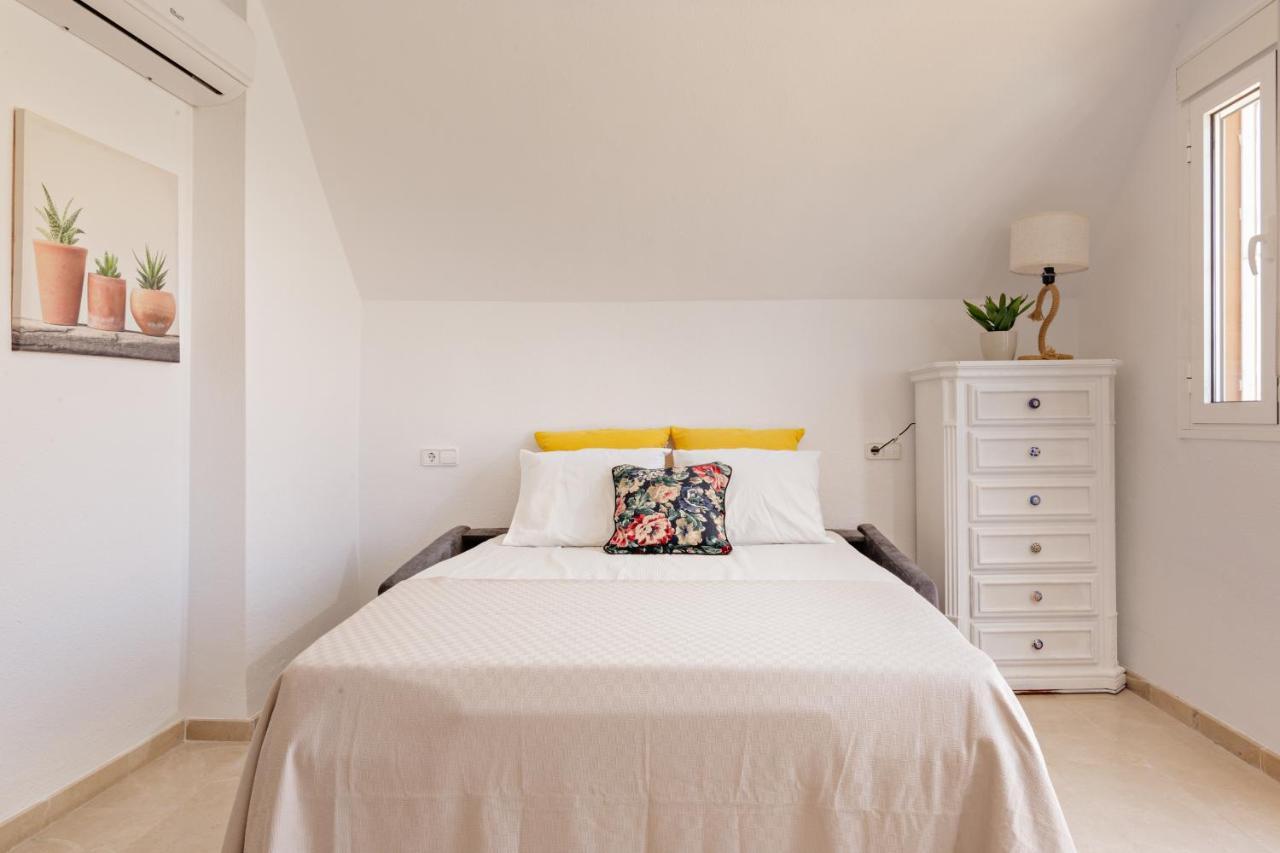 Fresh Penthouse Apartment With Great Sea Views Casares Exterior photo